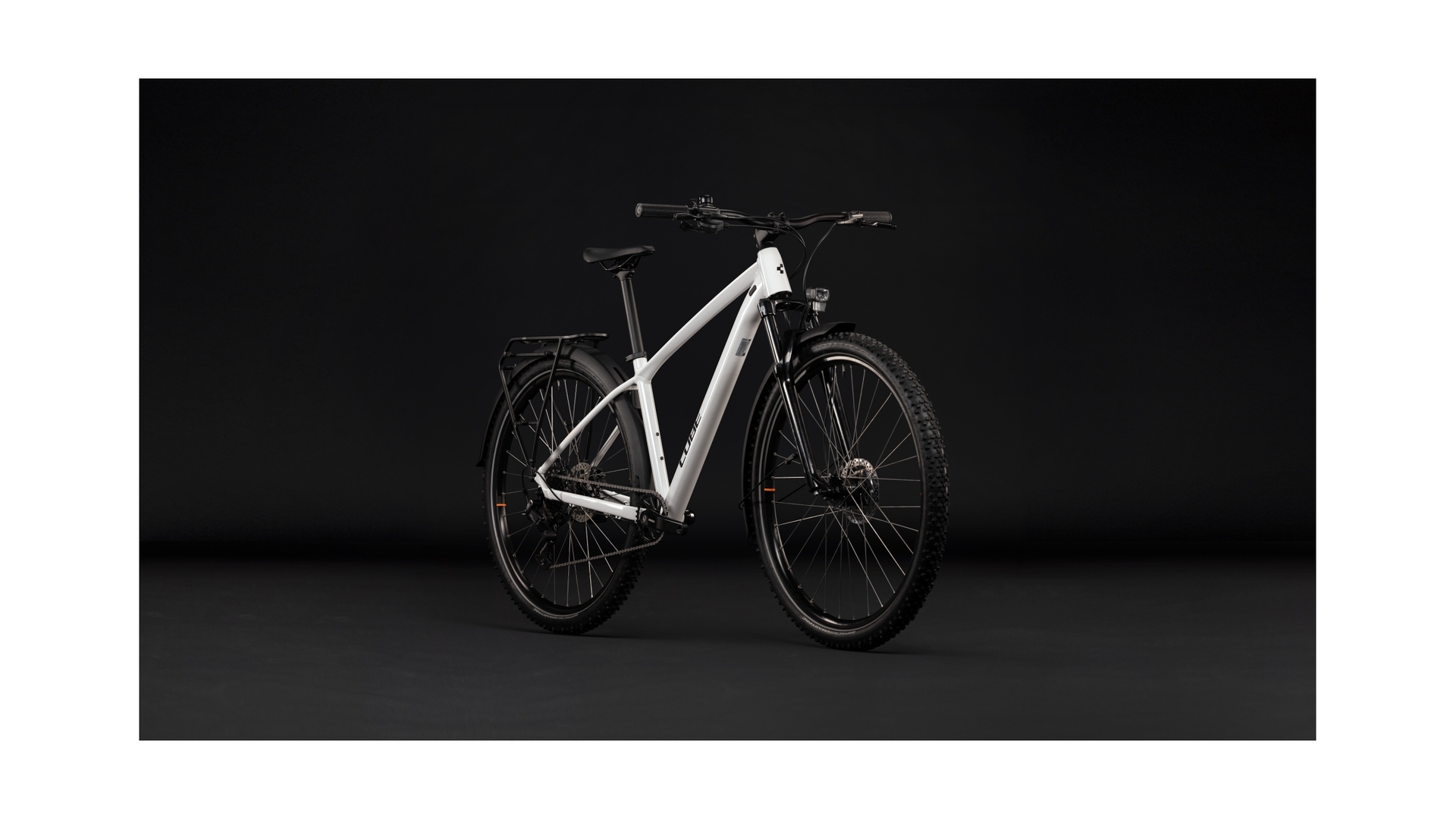 Cube Aim ONE FE metallicwhite´n´black