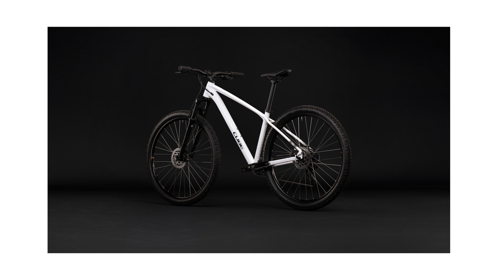 Cube Aim ONE metallicwhite´n´black