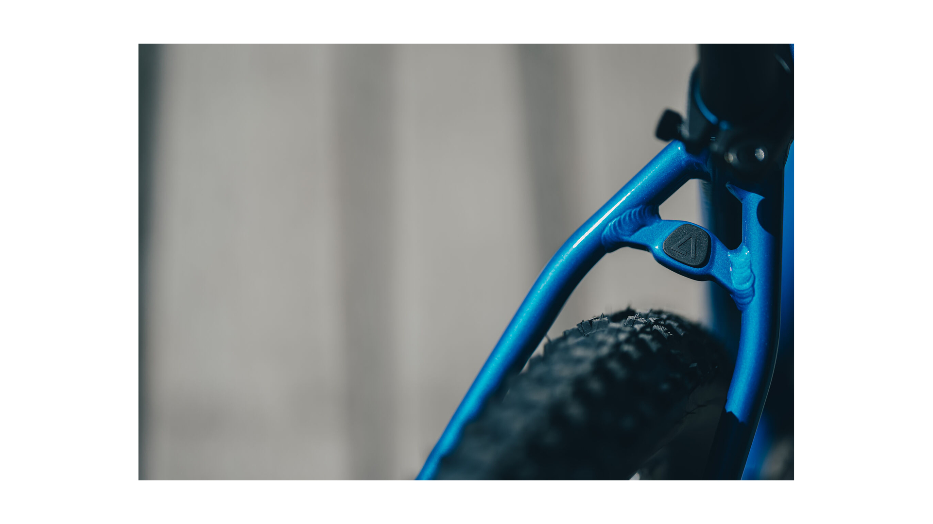 Cube Aim Pro topasblue´n´blue