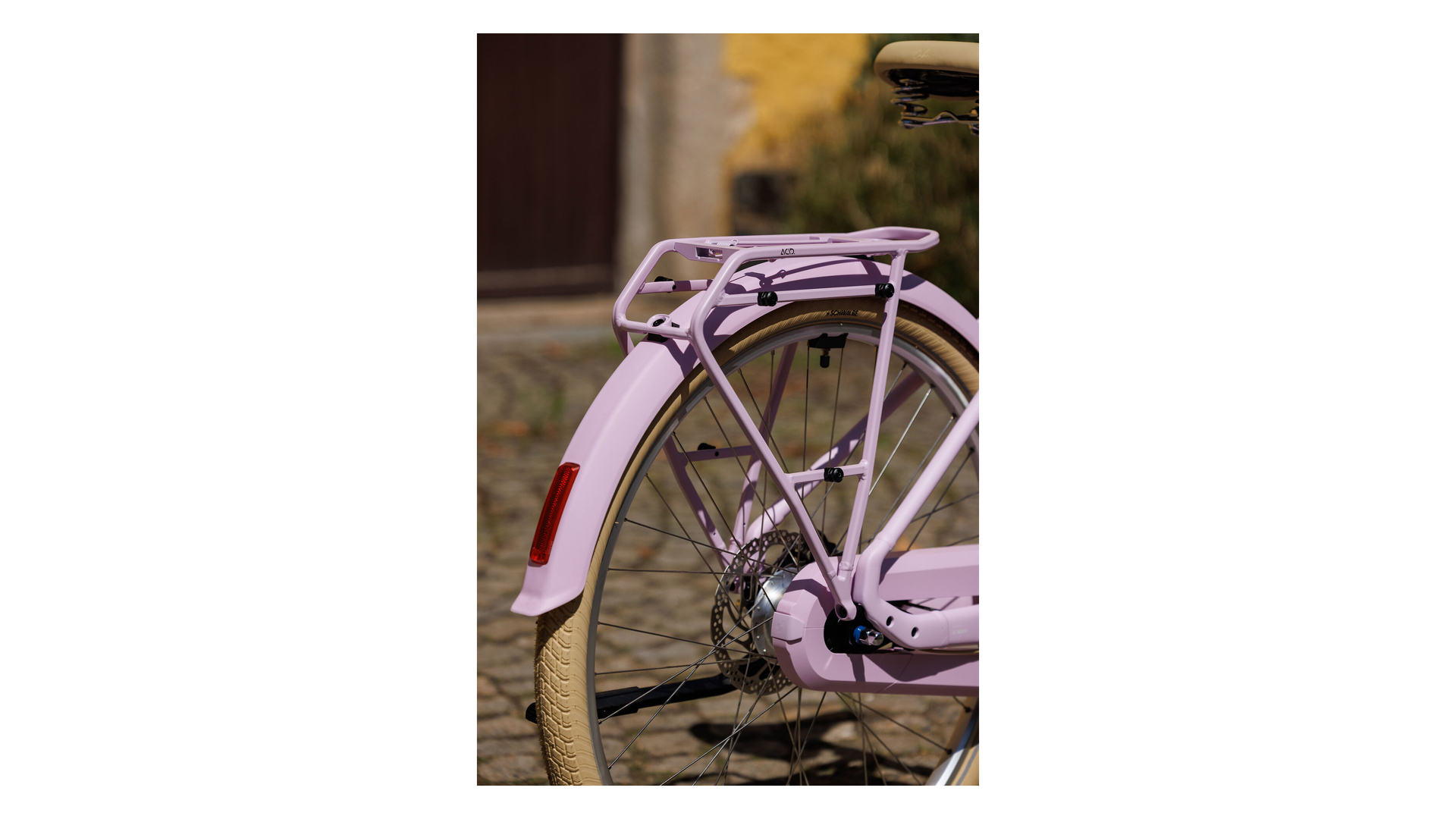 Cube Aruba Hybrid 600 cottoncandy´n´creme