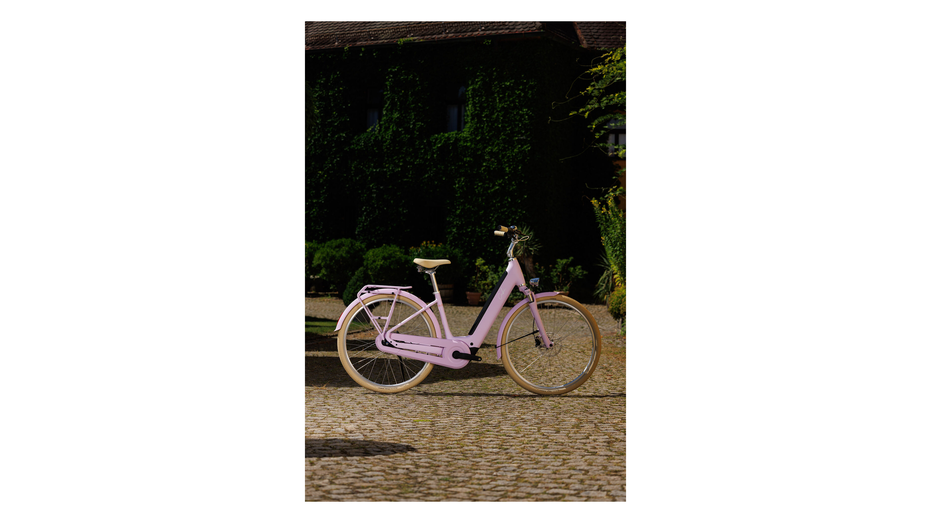 Cube Aruba Hybrid 600 cottoncandy´n´creme