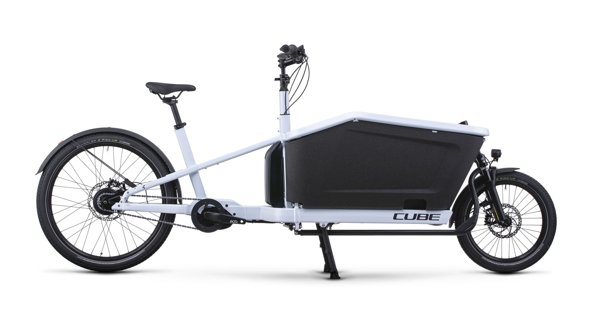 Main image of CUBE CUBE CARGO HYBRID 500 FLASHWHITE/BLACK 2025