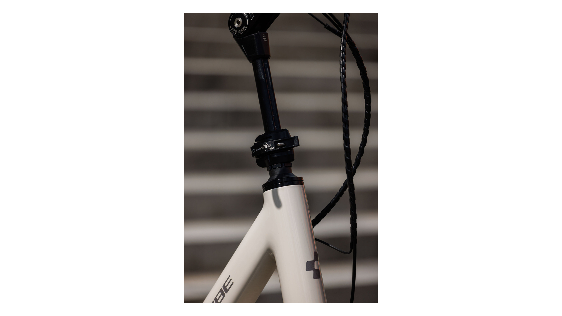 Cube Compact Hybrid 540 cotton´n´reflex