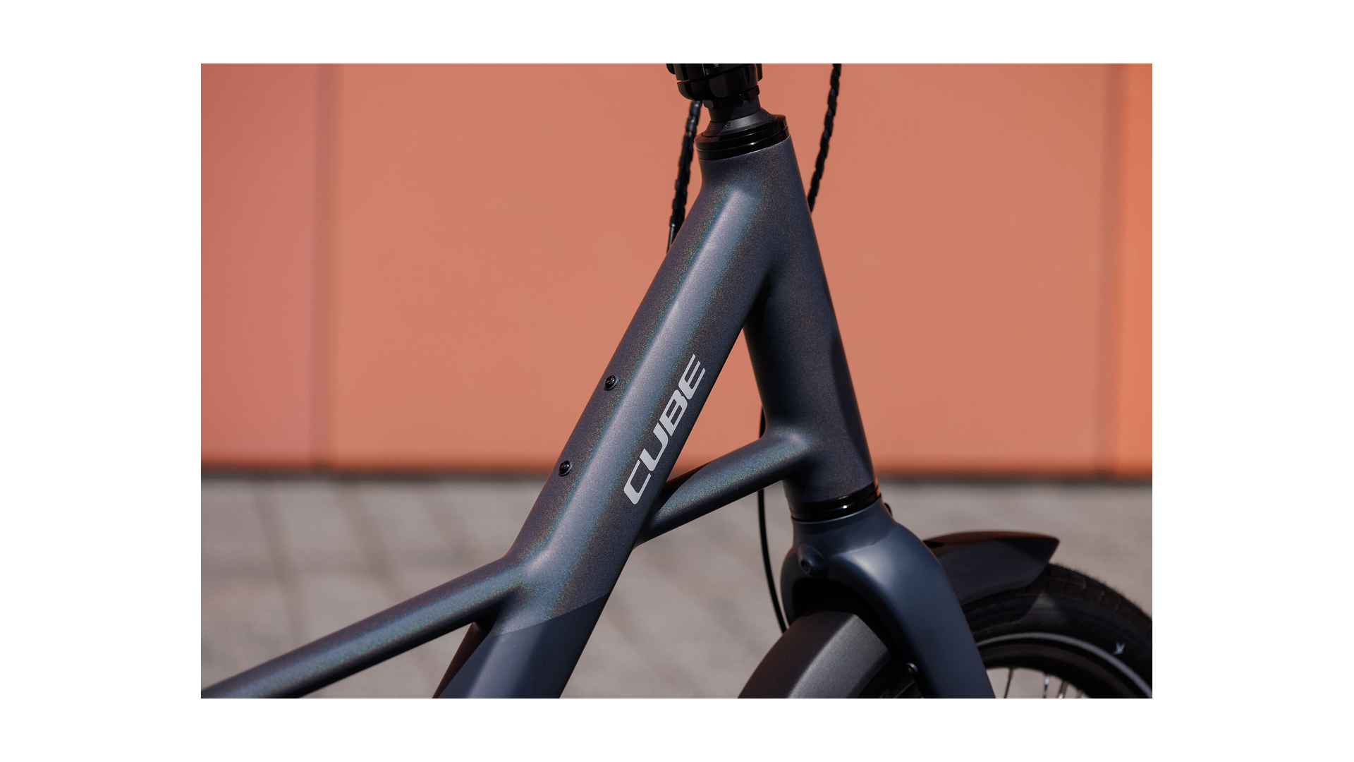 Cube Compact Hybrid Deluxe 540 nightsky´n´grey