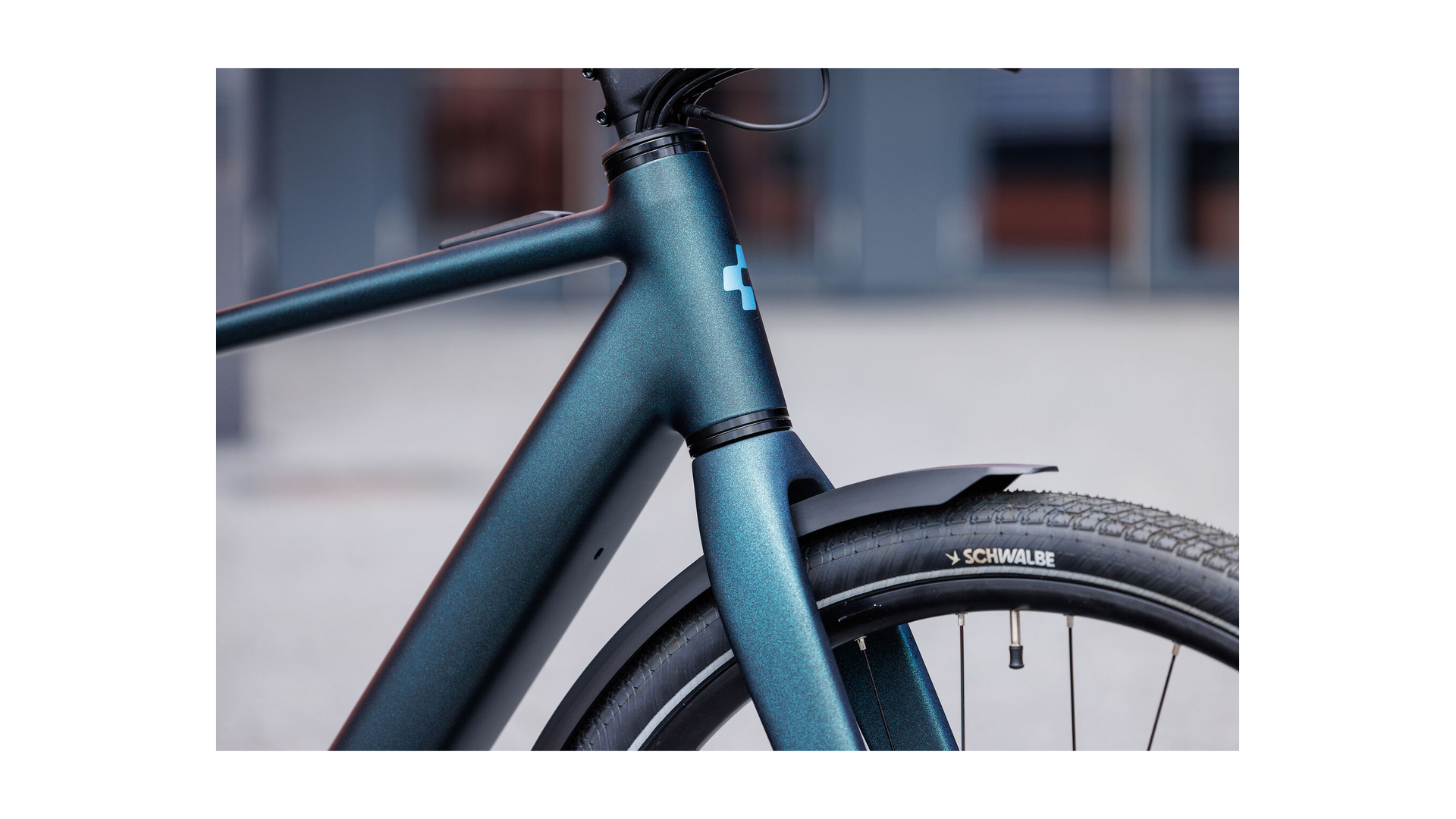 Cube Editor Hybrid SLX 400X FE glitterteal´n´black