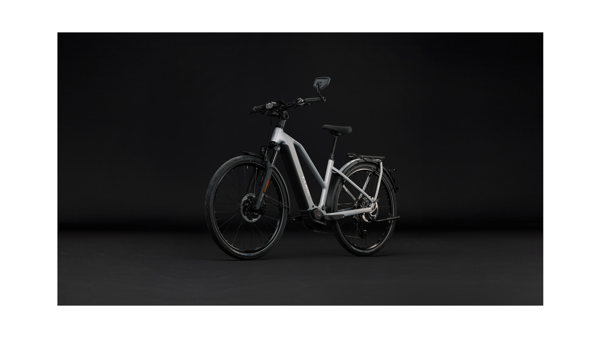 Cube Kathmandu Hybrid 45 800 slategrey´n´chrome