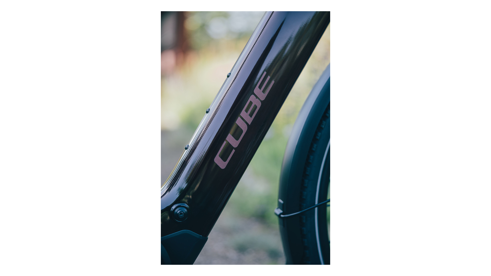 Cube Kathmandu Hybrid C:62 SLX 400X liquidred´n´red