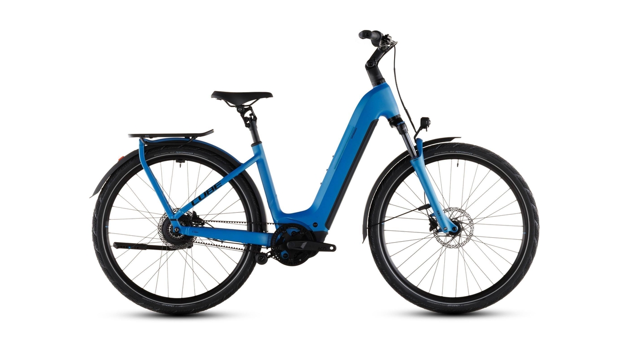 Main image of CUBE CUBE KATHMANDU HYBRID COMFORT PRO 800 AZURE/BLACK