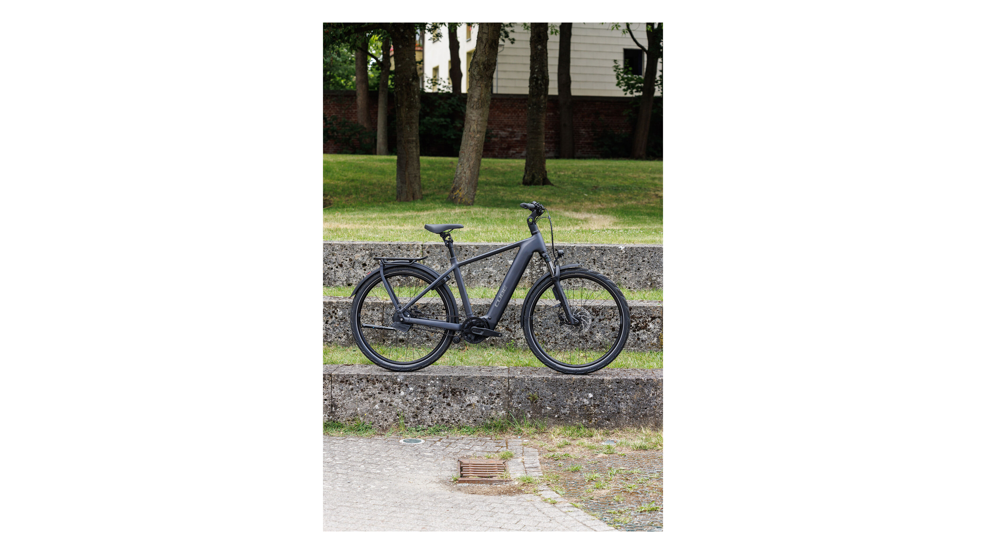 Cube Kathmandu Hybrid Deluxe EXC 800 stealthgrey´n´grey