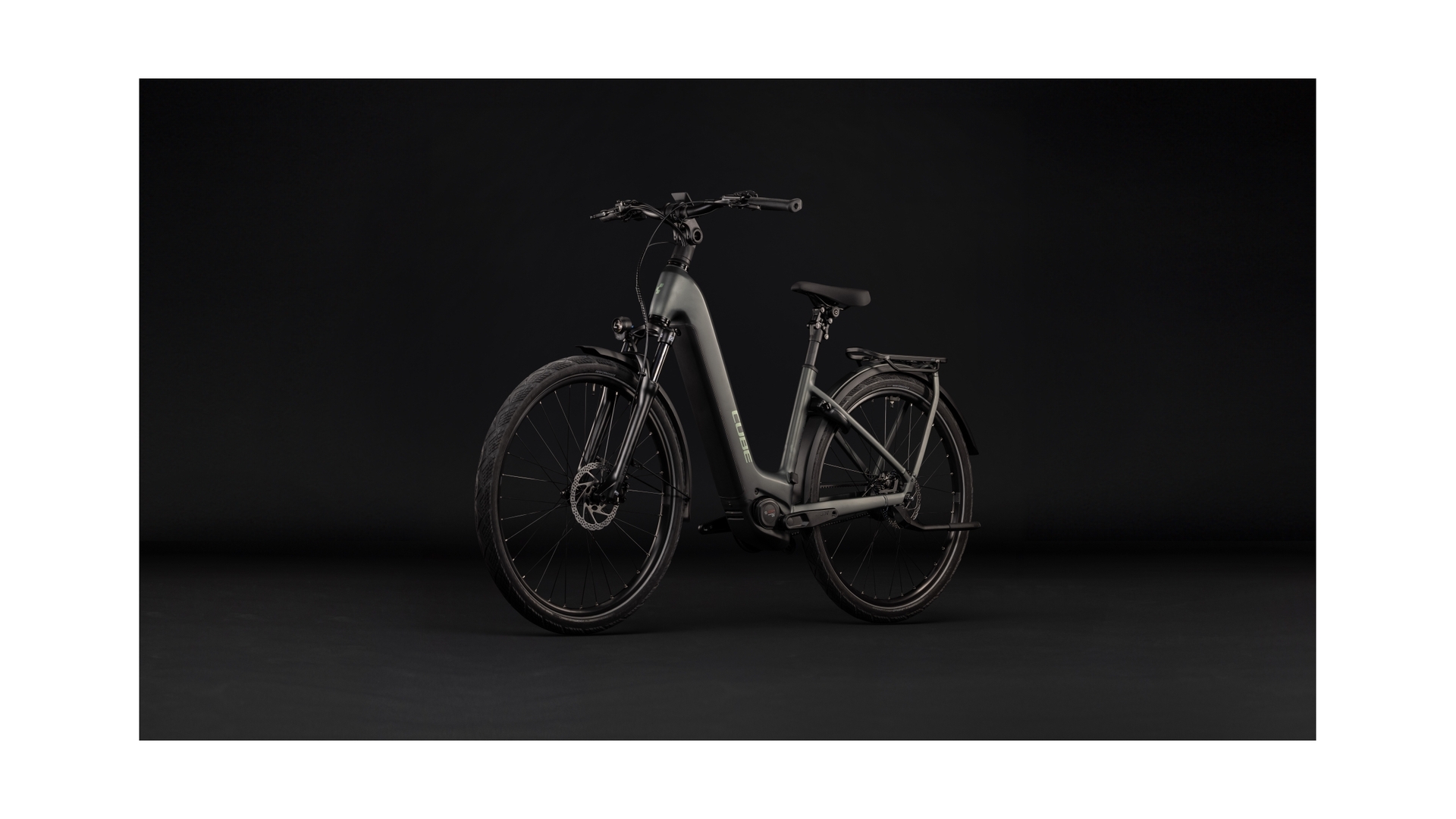 Cube Kathmandu Hybrid Deluxe Pro 800 blackforest´n´chrome