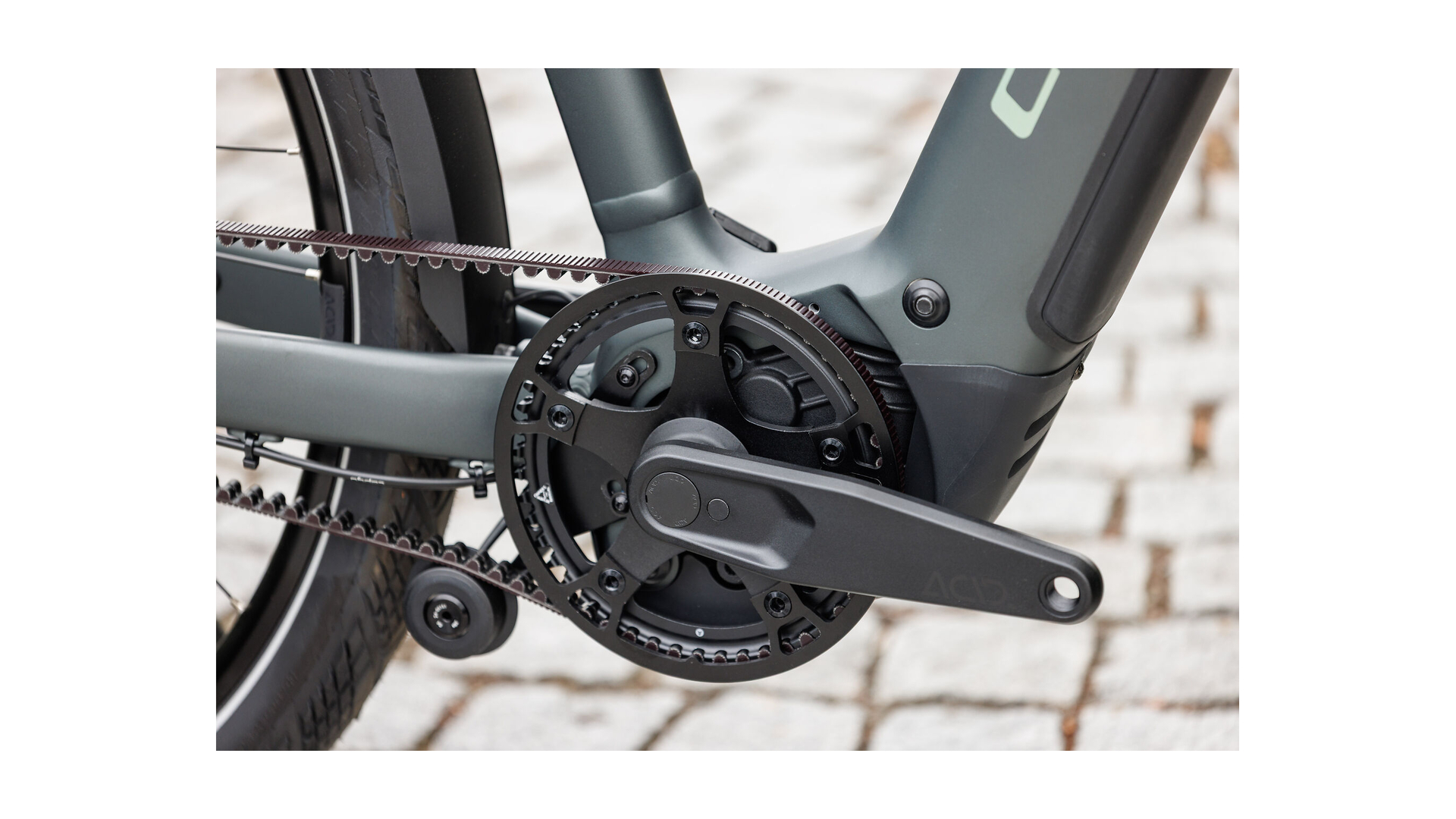 Cube Kathmandu Hybrid Deluxe Pro 800 blackforest´n´chrome