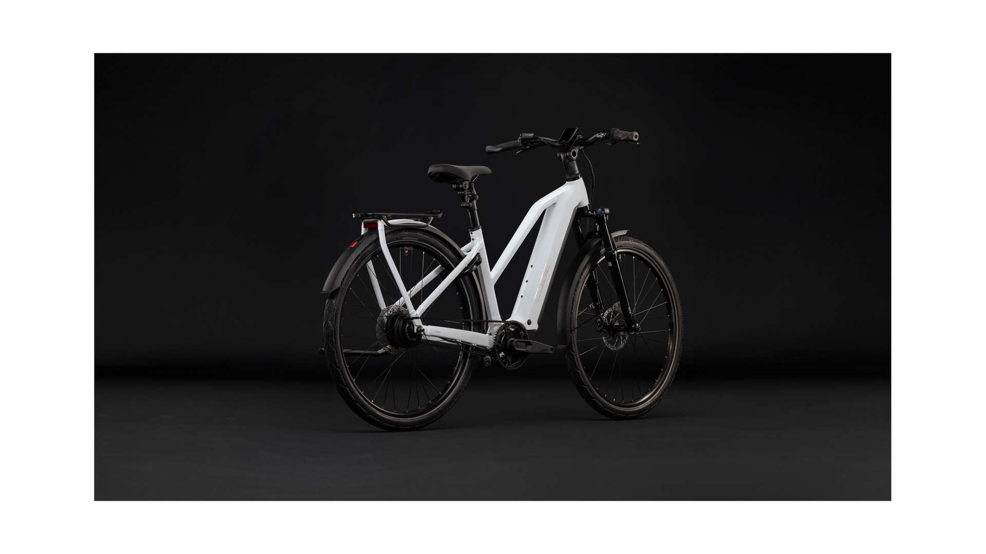 Cube Kathmandu Hybrid Deluxe Pro 800 metallicwhite´n´chrome