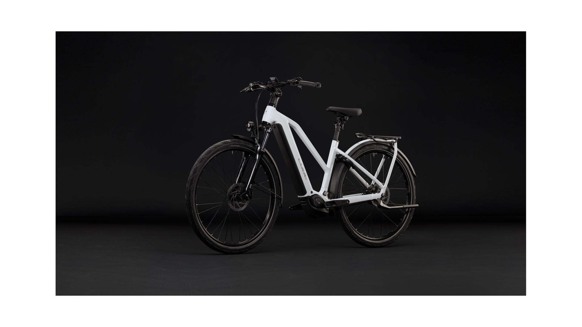 Cube Kathmandu Hybrid Deluxe Pro 800 metallicwhite´n´chrome
