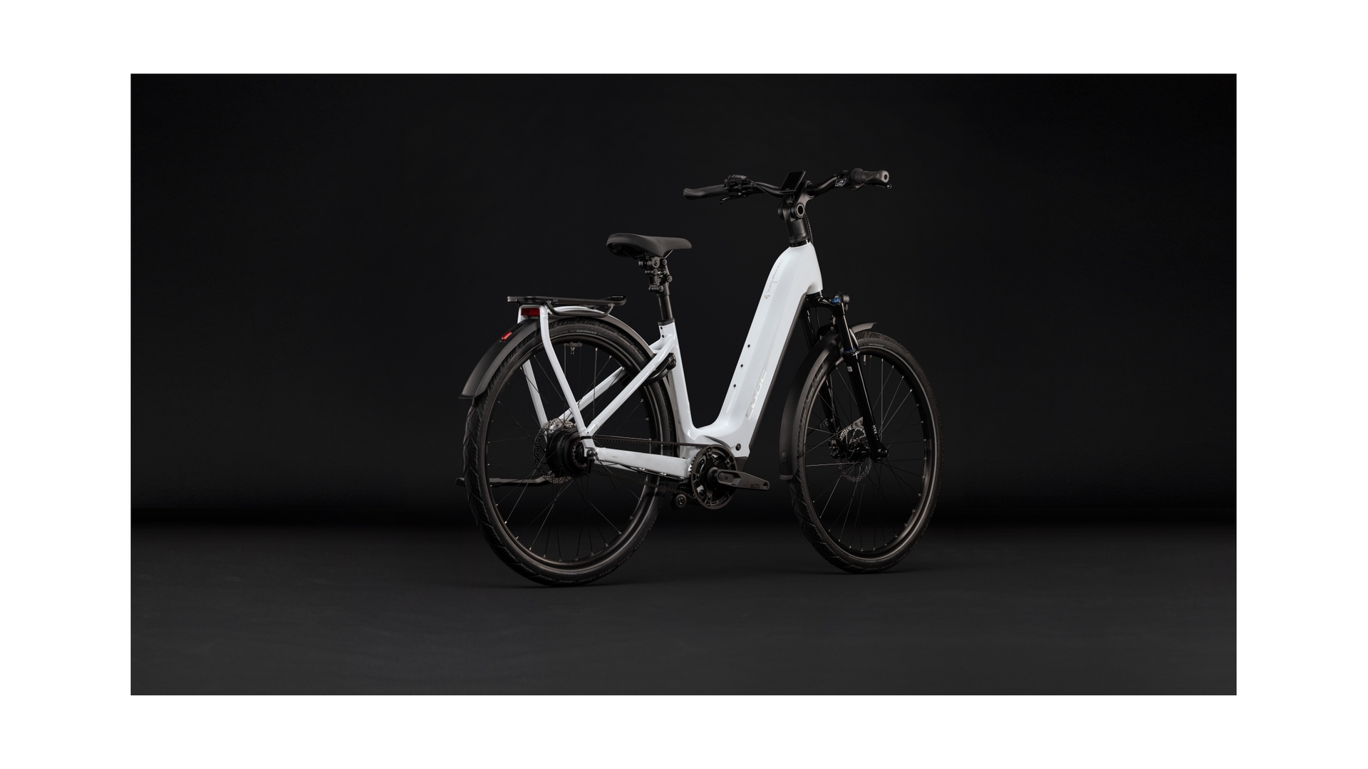 Cube Kathmandu Hybrid Deluxe Pro 800 metallicwhite´n´chrome