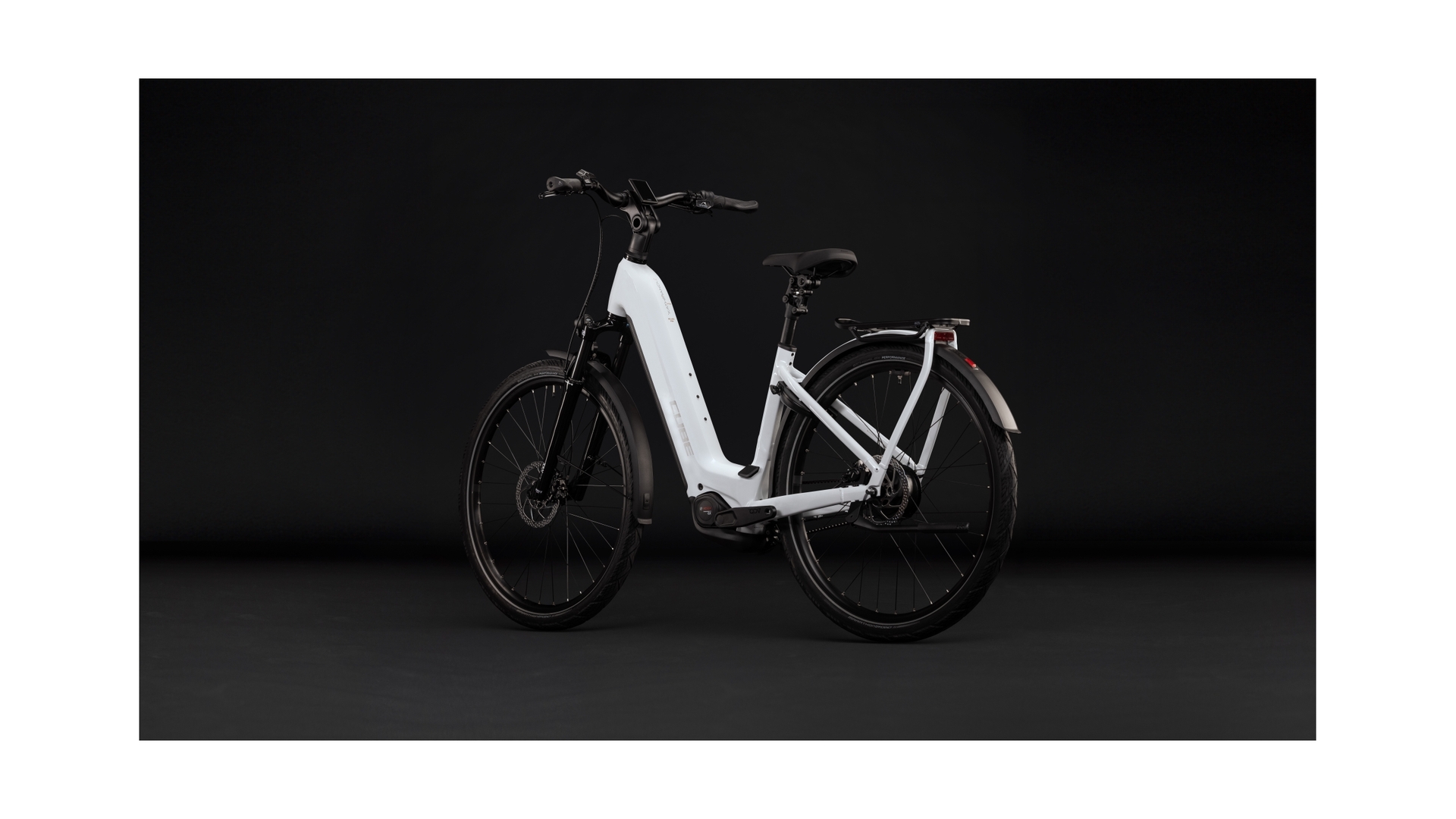 Cube Kathmandu Hybrid Deluxe Pro 800 metallicwhite´n´chrome