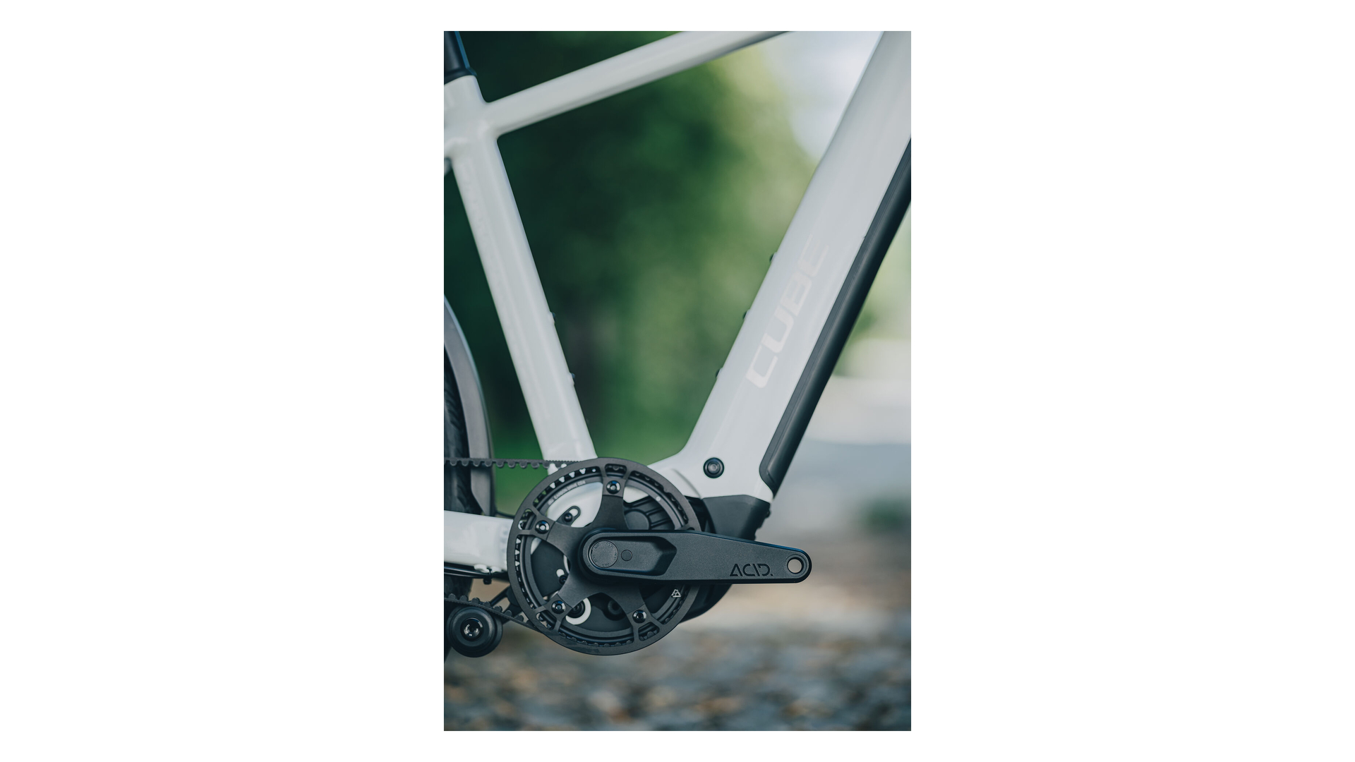 Cube Kathmandu Hybrid Deluxe Pro 800 metallicwhite´n´chrome