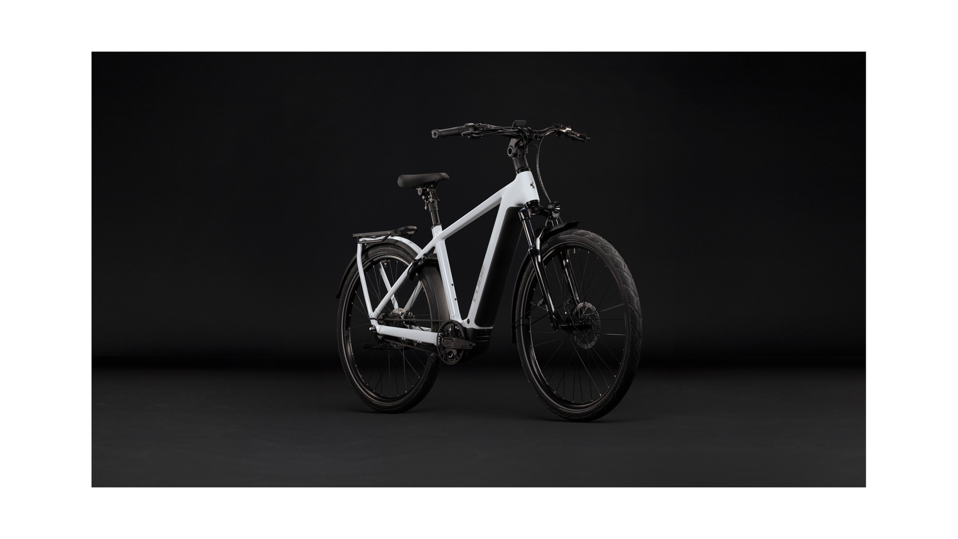 Cube Kathmandu Hybrid Deluxe Pro 800 metallicwhite´n´chrome