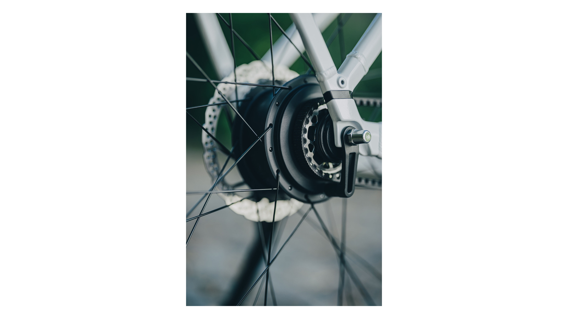 Cube Kathmandu Hybrid Deluxe Pro 800 metallicwhite´n´chrome