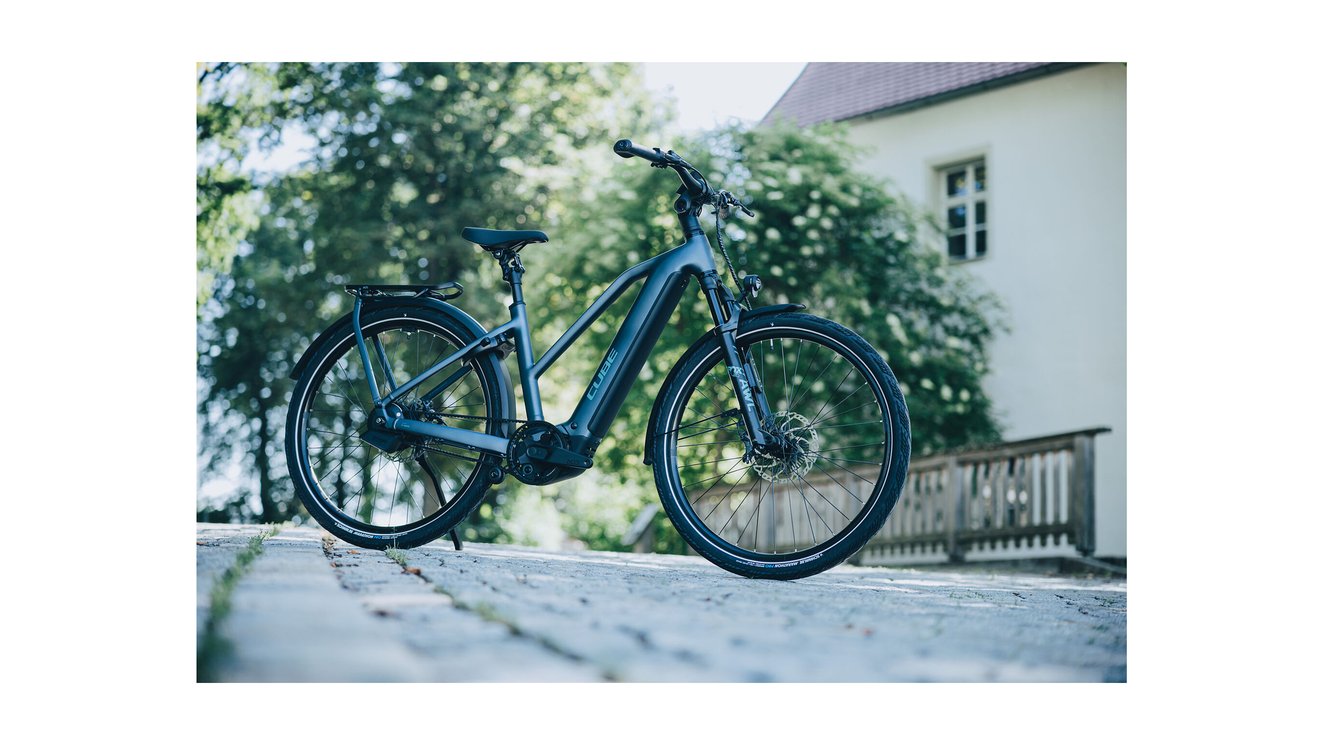 Cube Kathmandu Hybrid Deluxe SLX 800 mineralblue´n´blue