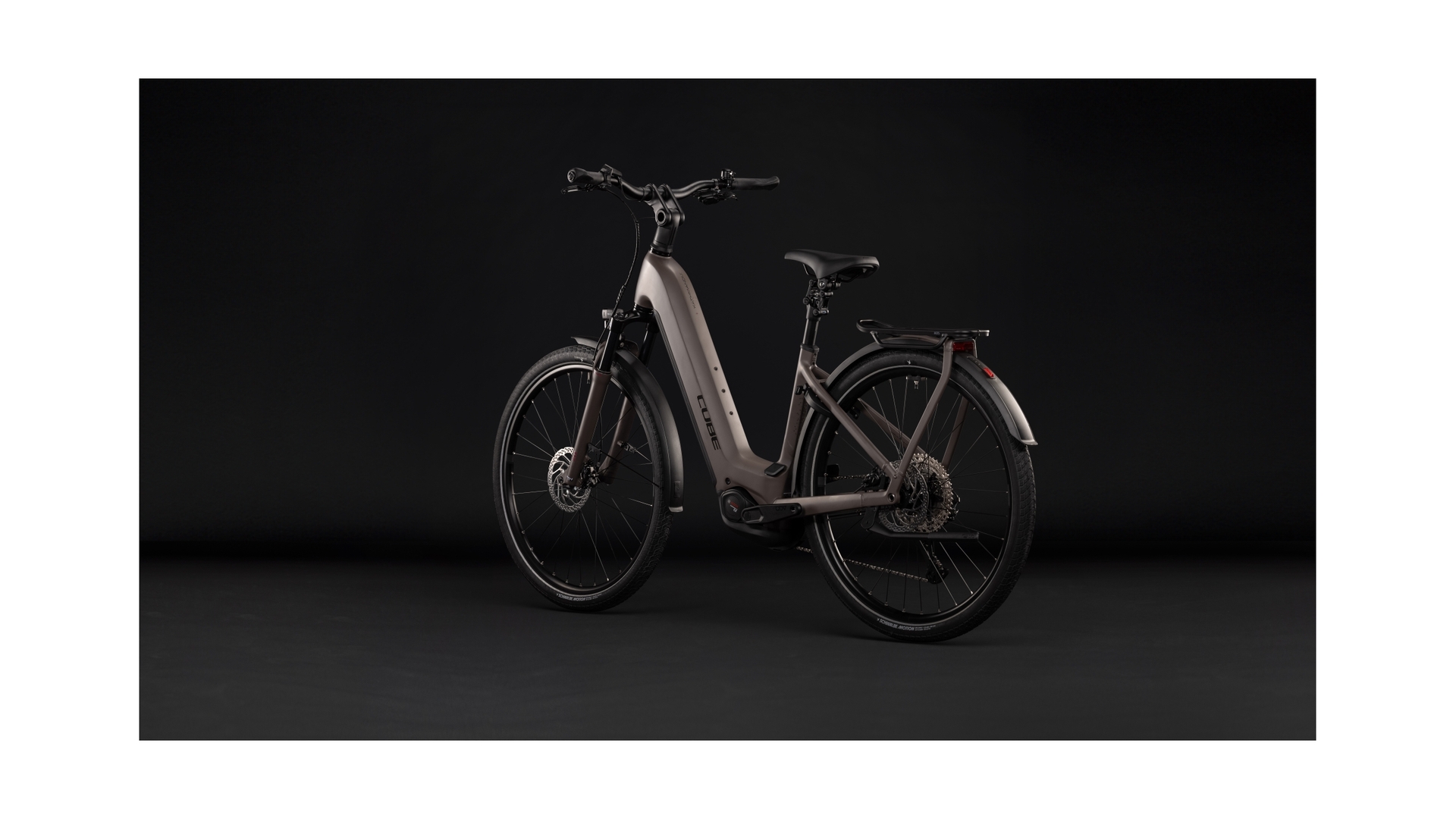 Cube Kathmandu Hybrid ONE 800 cedar´n´chrome