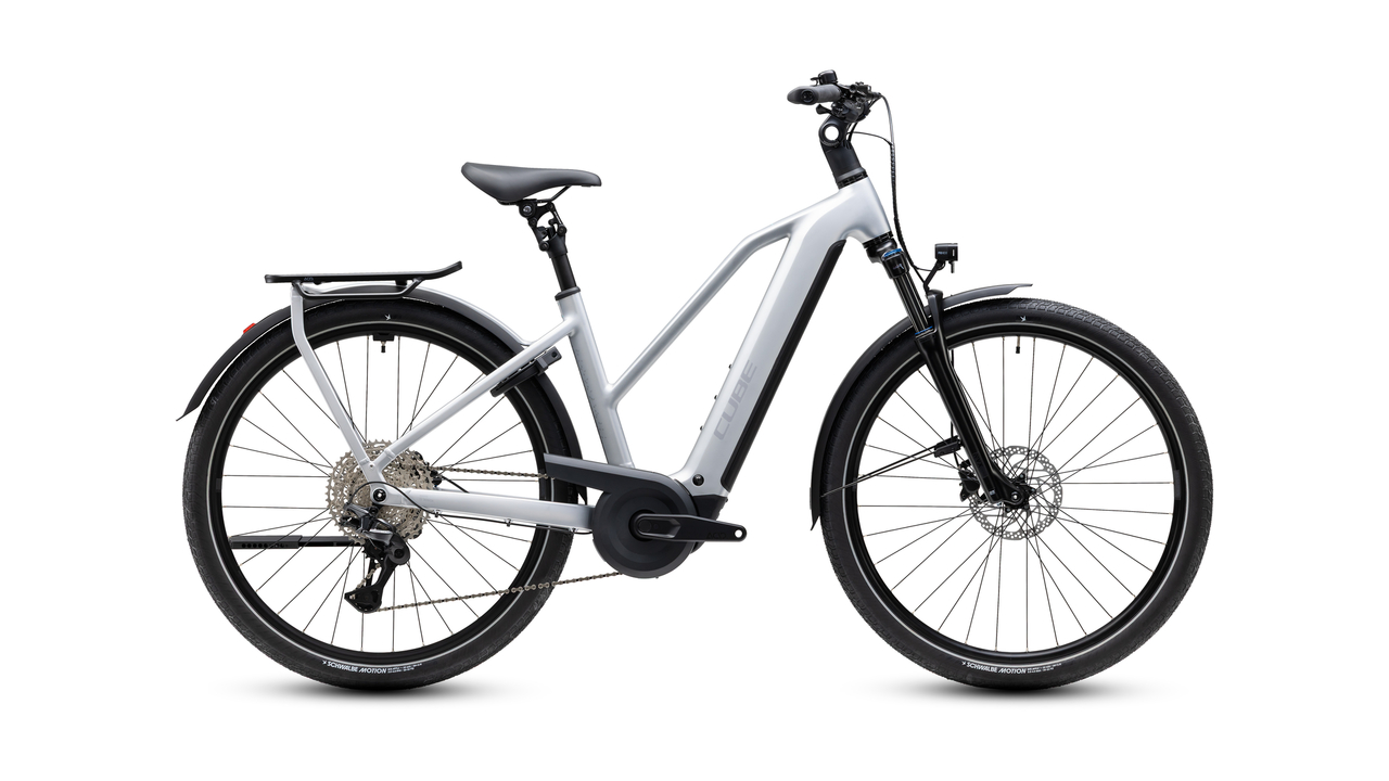 Main image of CUBE Cube Kathmandu Hybrid ONE 800 silverstar´n´reflex