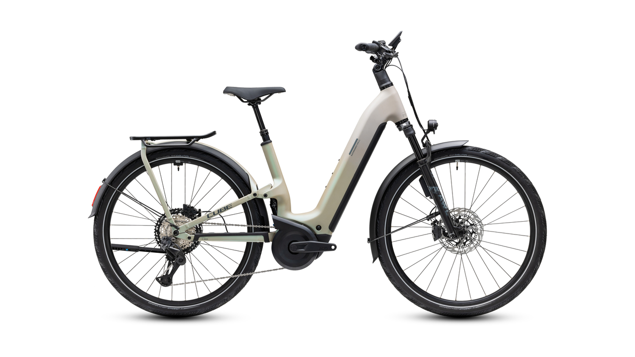 Main image of CUBE Cube Kathmandu Hybrid ONE11 HPC SLT 800 glintsand´n´oatgrey
