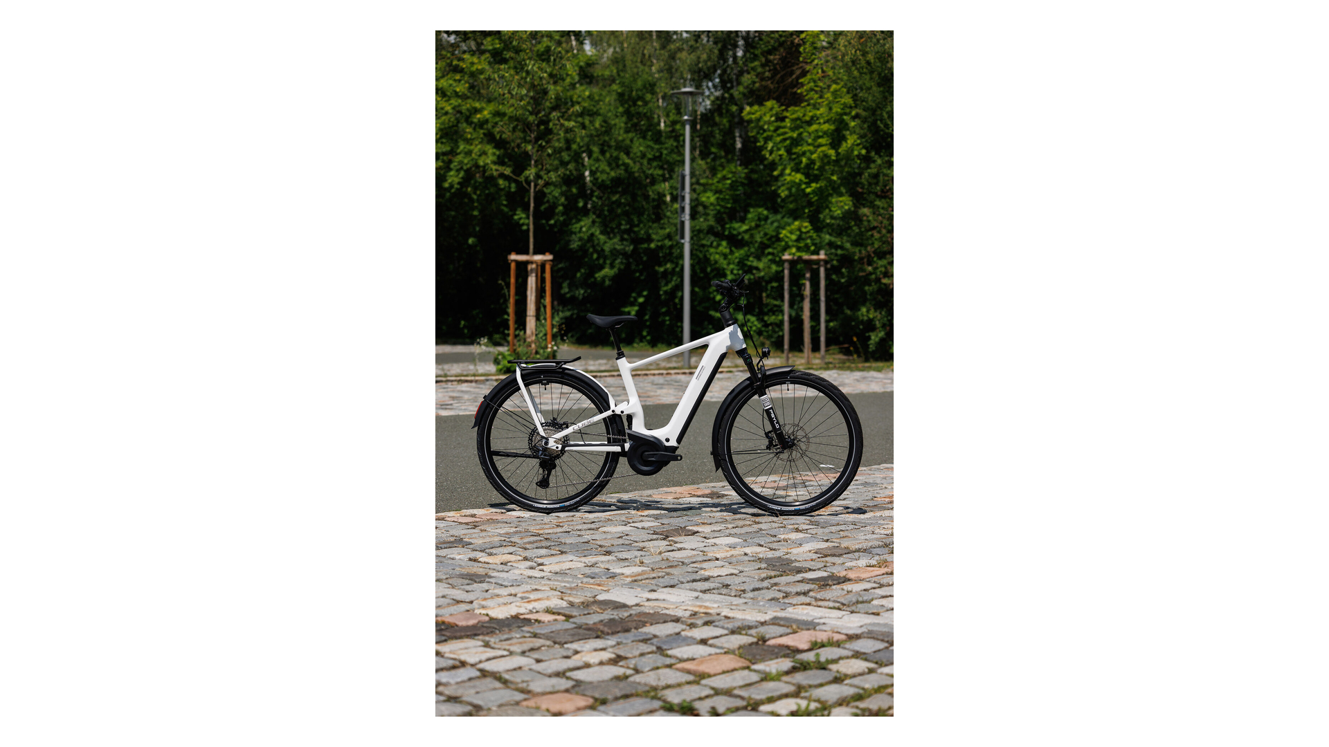 Cube Kathmandu Hybrid ONE11 HPC SLX 800 metallicwhite´n´prizm