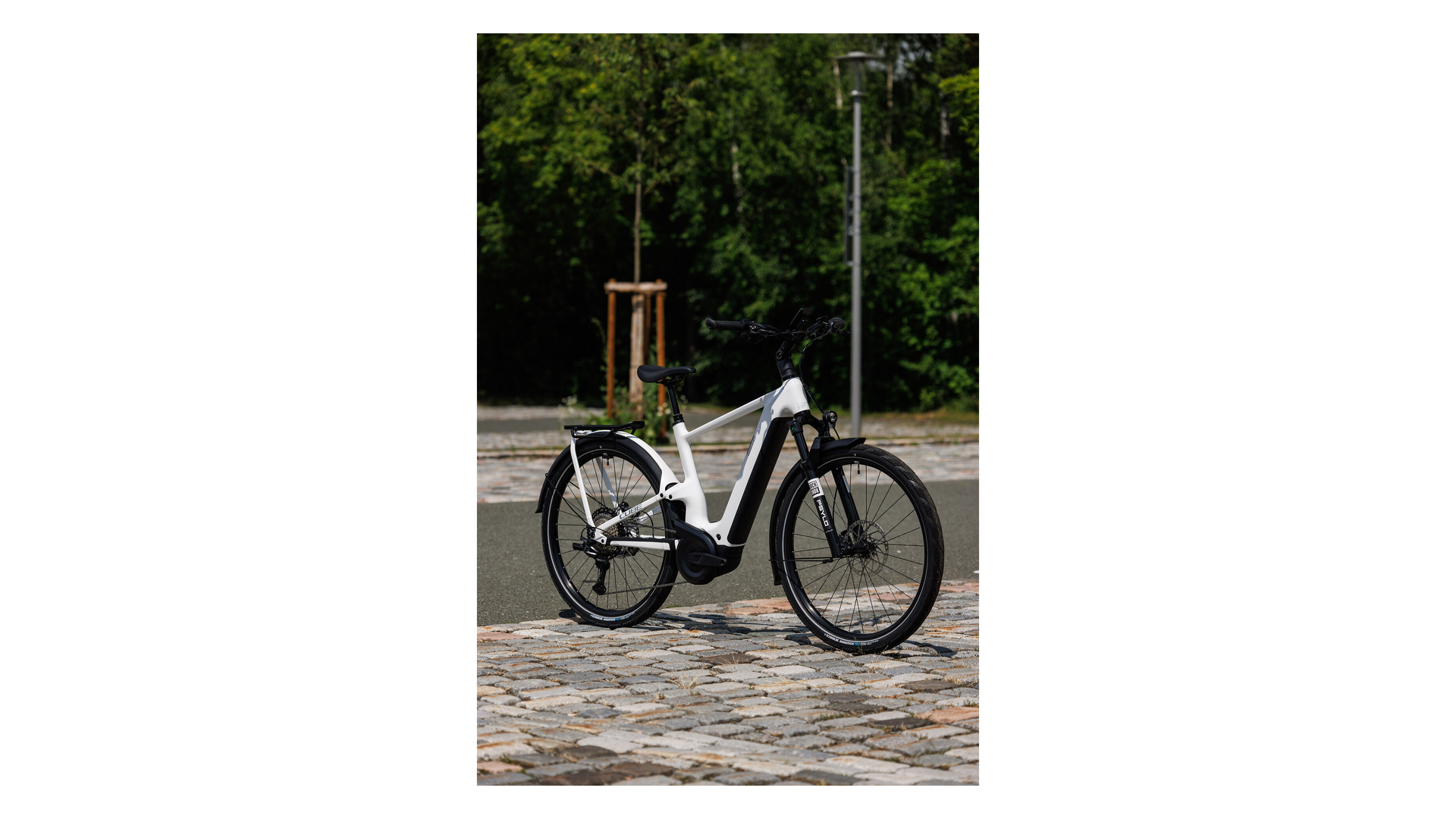 Cube Kathmandu Hybrid ONE11 HPC SLX 800 metallicwhite´n´prizm