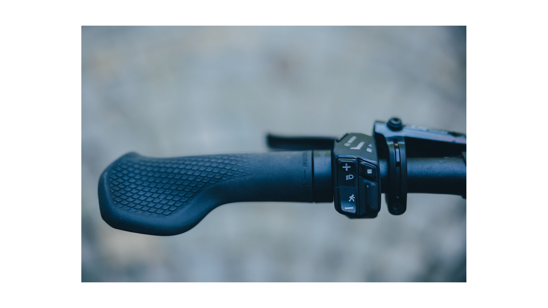 Cube Kathmandu Hybrid SLT 800 mysticgraphite´n´reflex