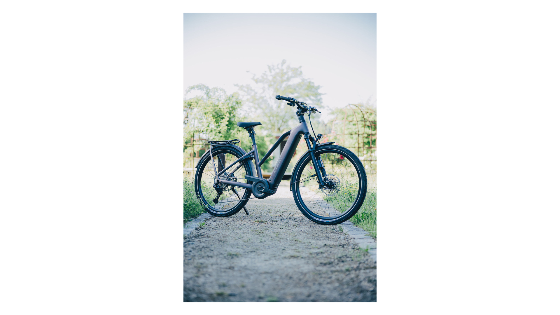 Cube Kathmandu Hybrid SLT 800 mysticgraphite´n´reflex