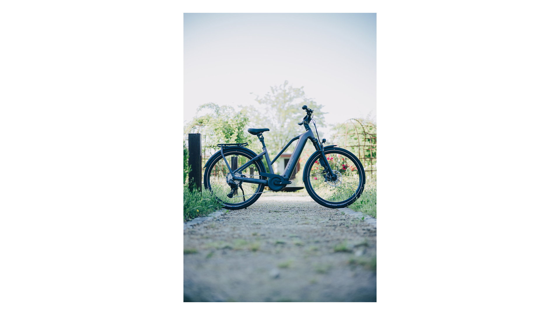 Cube Kathmandu Hybrid SLT 800 mysticgraphite´n´reflex