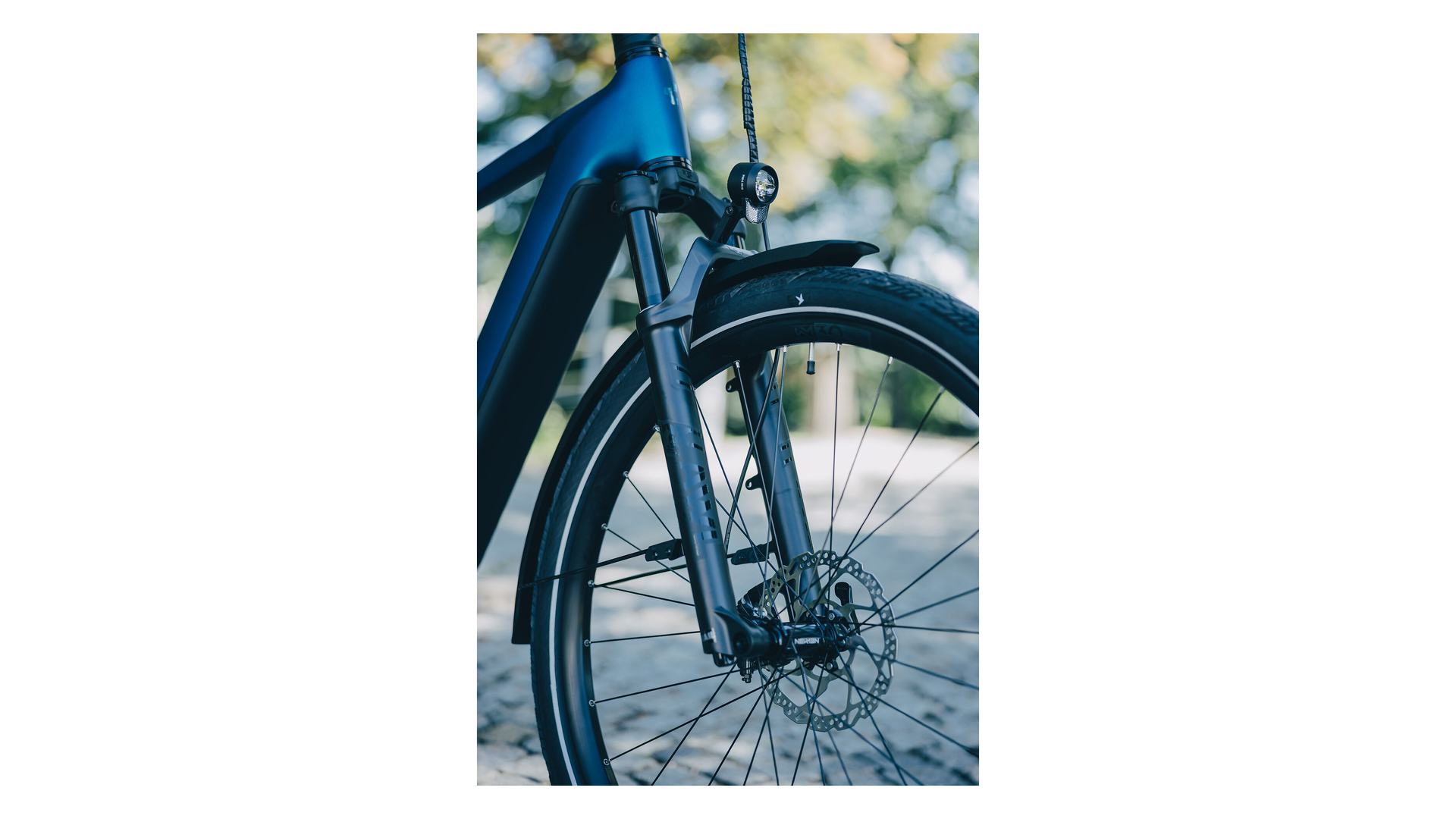 Cube Kathmandu Hybrid SLX 800 nebula´n´prizm
