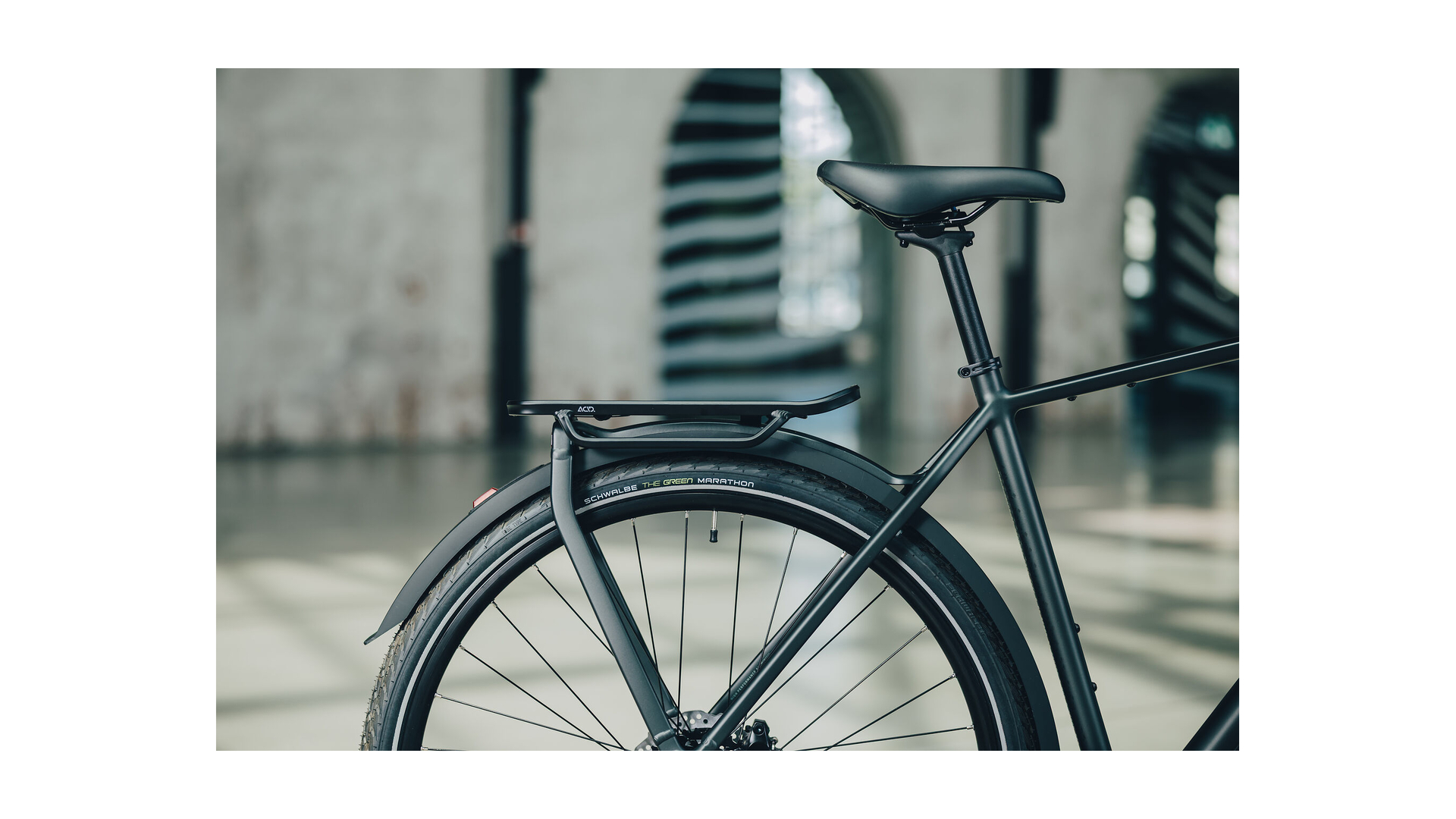 Cube Kathmandu ONE blackforest´n´chrome