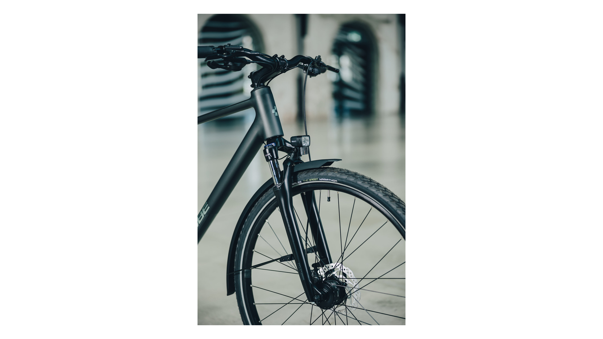 Cube Kathmandu ONE blackforest´n´chrome