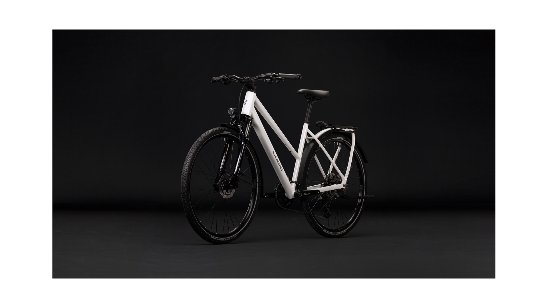Cube Kathmandu Pro metallicwhite´n´chrome