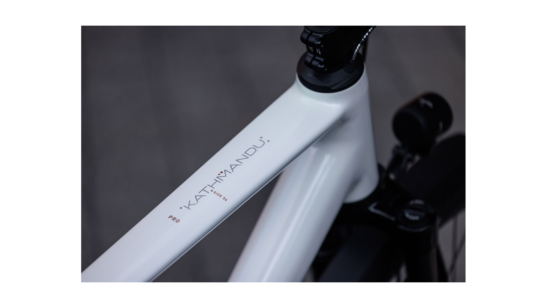 Cube Kathmandu Pro metallicwhite´n´chrome