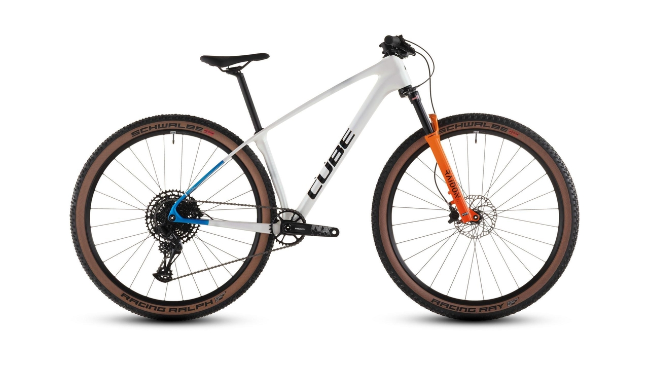 Main image of CUBE CUBE PHENIX C:62 ROOKIE SLX TEAMLINE