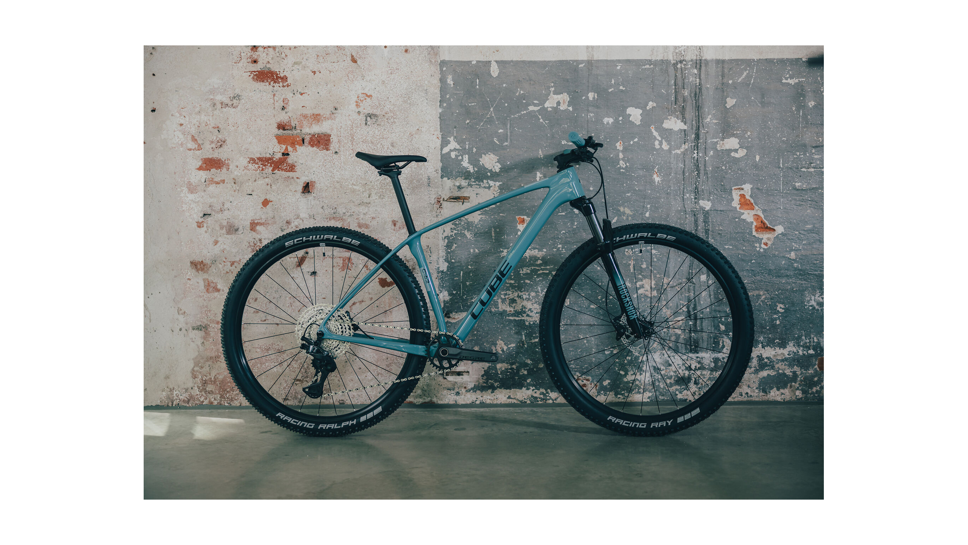 Cube Reaction C:62 ONE surfblue´n´black
