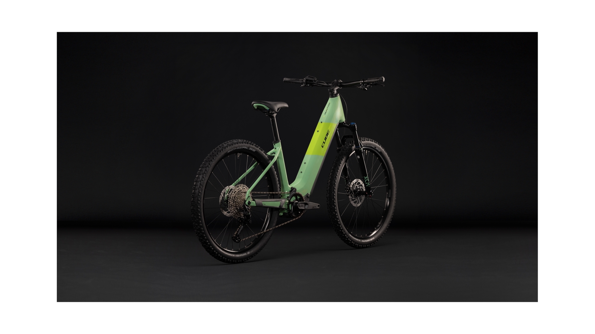 Cube Reaction Hybrid ONE 720  cactus´n´black