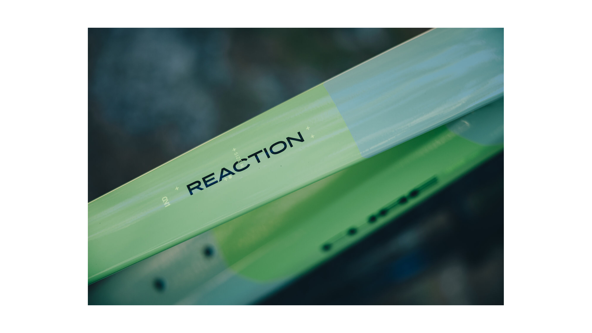 Cube Reaction Hybrid ONE 720  cactus´n´black