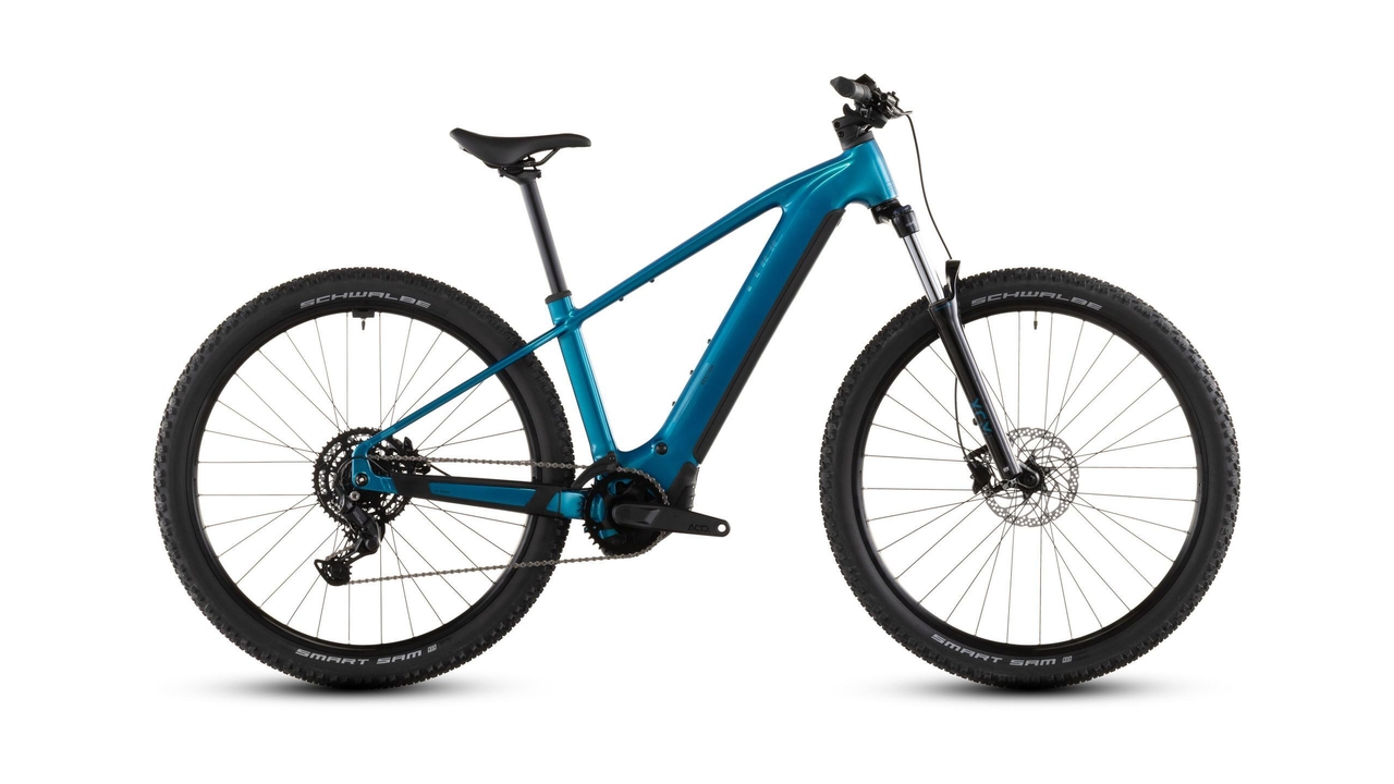 Main image of CUBE CUBE REACTION HYBRID PERFORMANCE 600 ELECTRICBLUE/DAZZLE