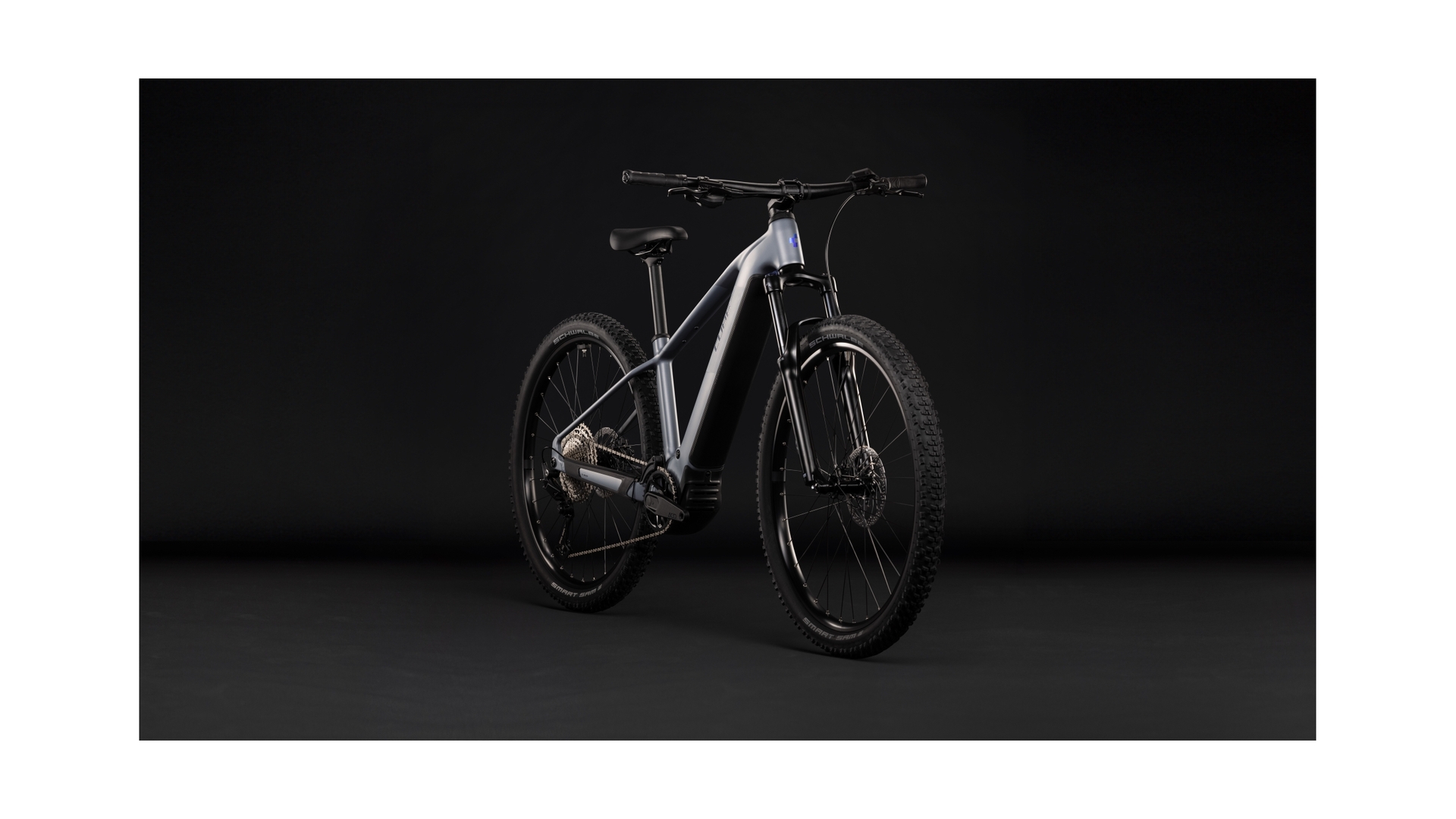 Cube Reaction Hybrid Performance 720 ashgrey´n´prism