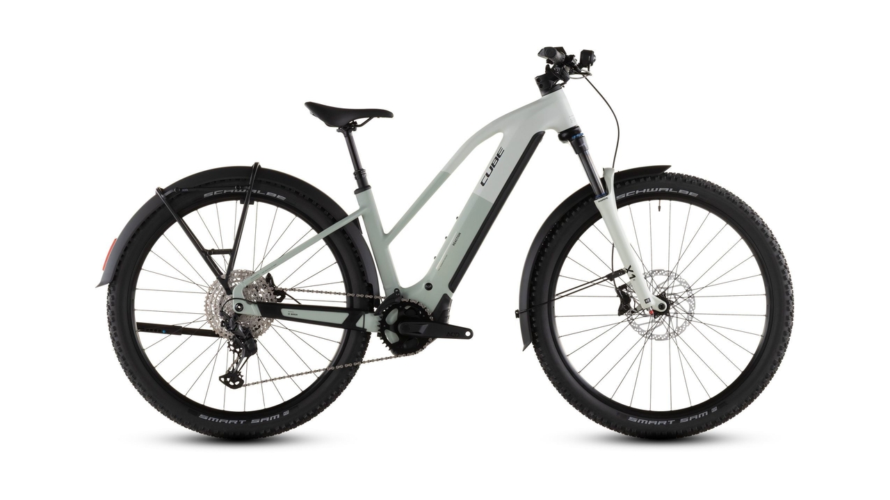 Main image of CUBE CUBE REACTION HYBRID PRO 800 FE DESERTSTONE/DRIEDHERBS