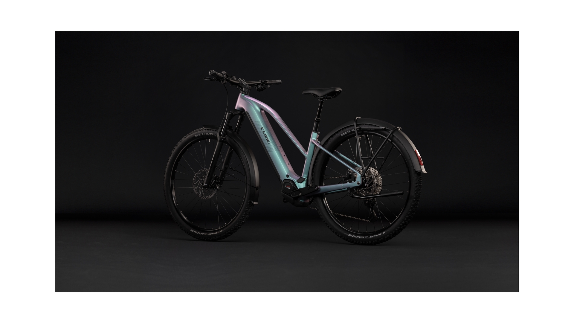 Cube Reaction Hybrid Pro 800 FE polarlight´n´black