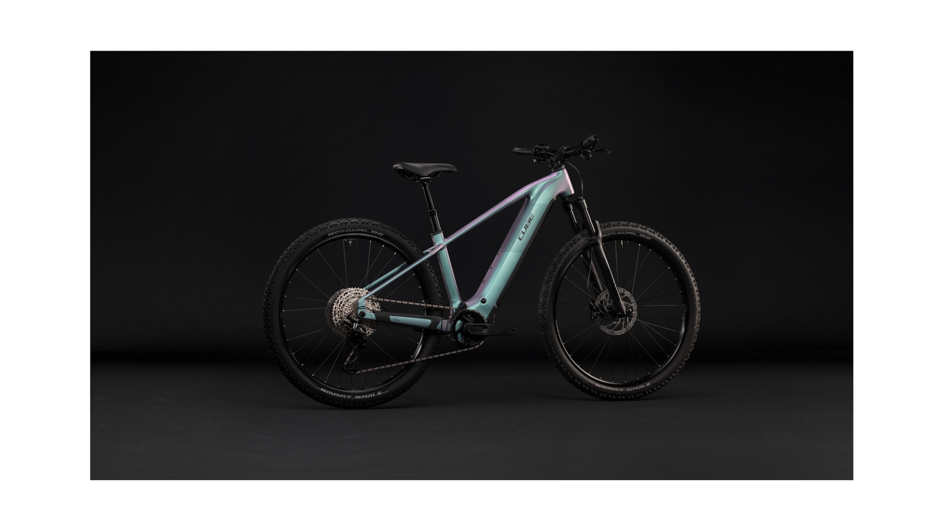 Cube Reaction Hybrid Pro 800 polarlight´n´black