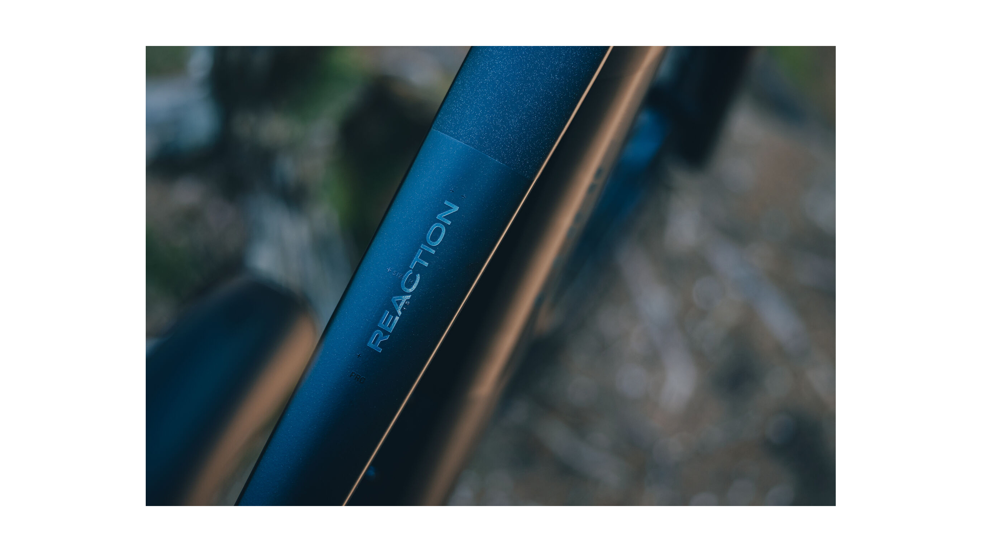 Cube Reaction Hybrid Pro 800 silverdust´n´prism