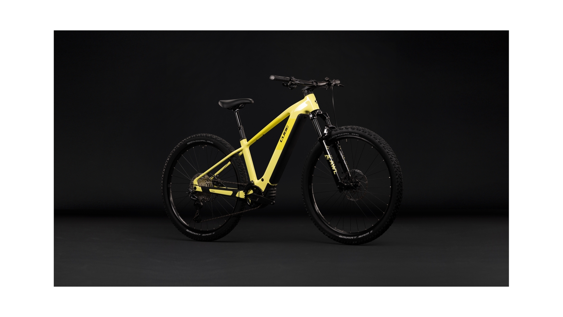 Cube Reaction Hybrid Race 800 bananasplit´n´black