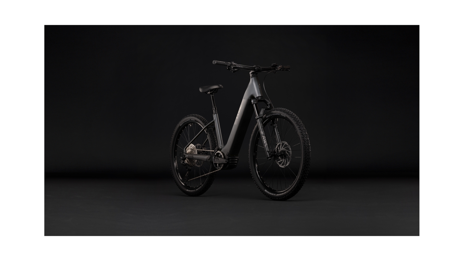 Cube Reaction Hybrid Race 800 slabgrey´n´chrome