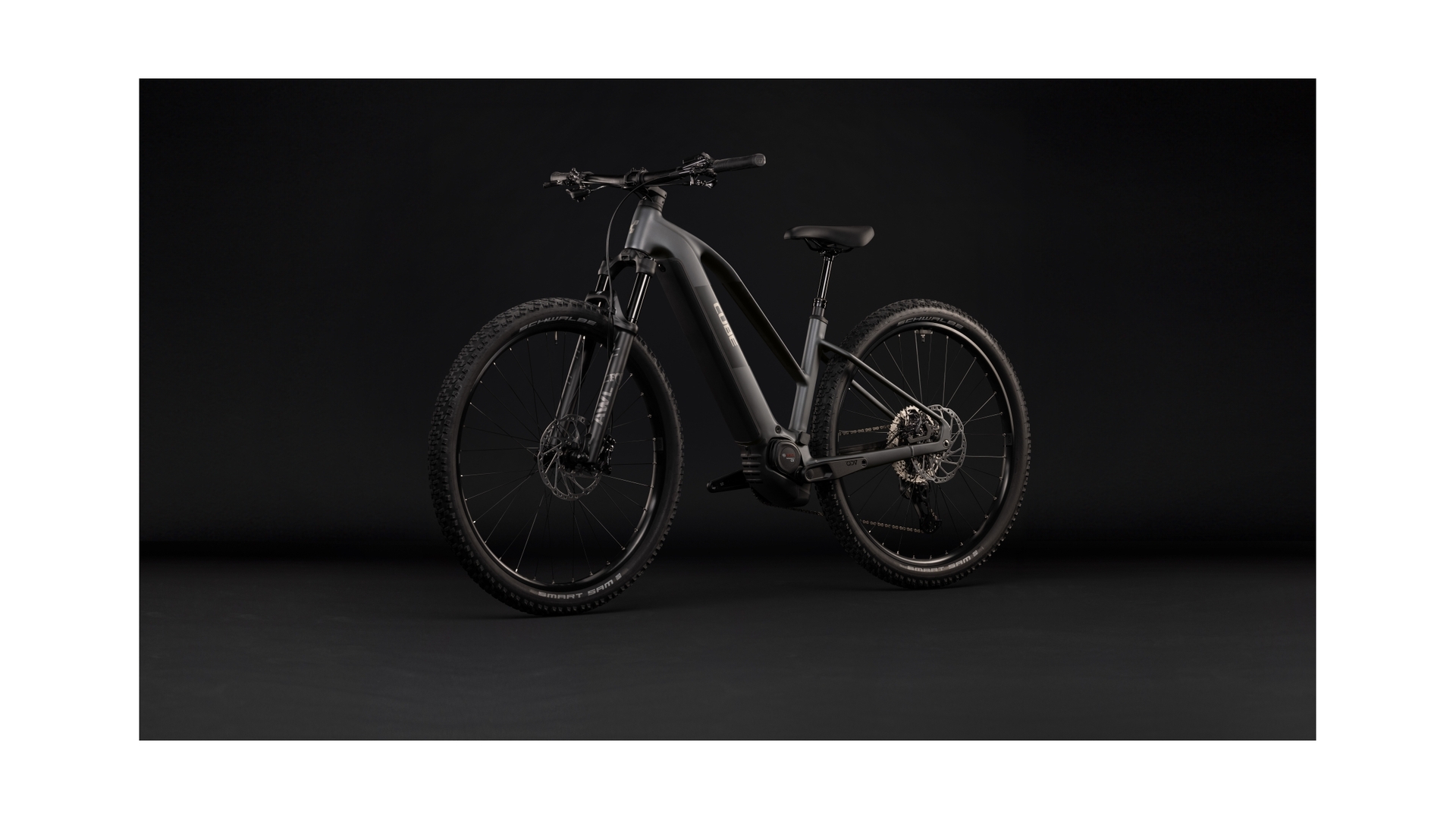 Cube Reaction Hybrid Race 800 slabgrey´n´chrome