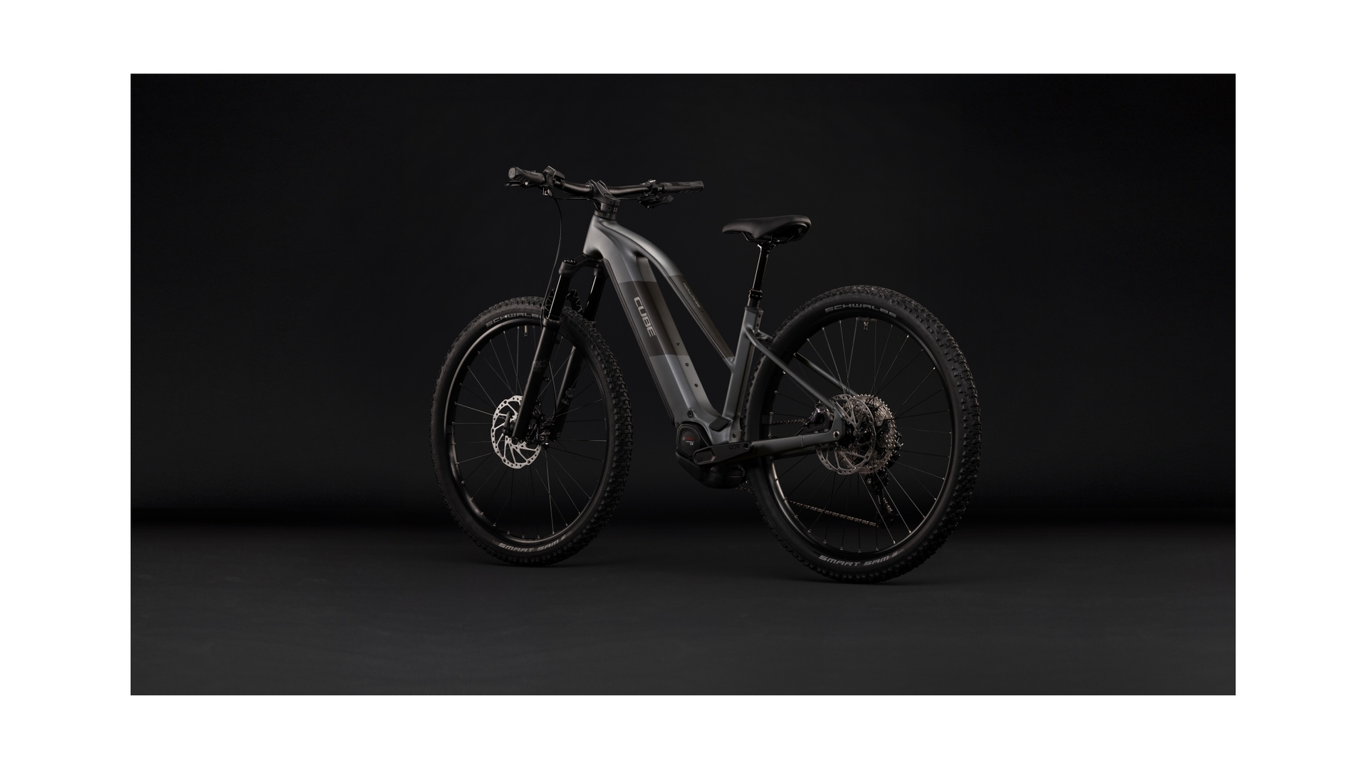 Cube Reaction Hybrid Race 800 slabgrey´n´chrome